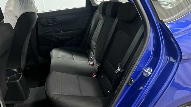 Hyundai I20 1.0 T-GDi MHEV SE Connect Hatchback 5dr Petrol Hybrid Manual Euro 6 (s/s) (100 p Intense Blue