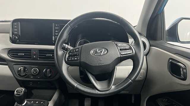 Hyundai i10 1.0 Premium Hatchback 5dr Petrol Manual Euro 6 (s/s) (67 ps)