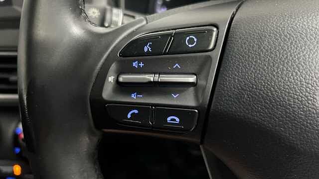 Hyundai KONA 1.0 T-GDi Play SUV 5dr Petrol Manual Euro 6 (s/s) (120 ps) Blue
