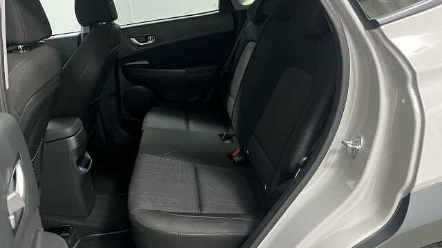 Hyundai KONA 1.6 h-GDi Premium SUV 5dr Petrol Hybrid DCT Euro 6 (s/s) (141 ps) Grey