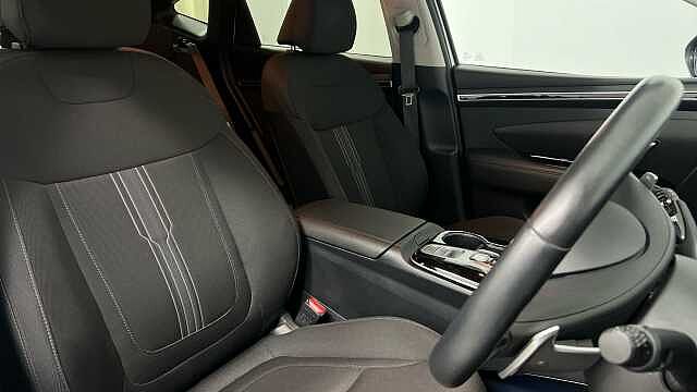 Hyundai TUCSON 1.6 h T-GDi Premium SUV 5dr Petrol Hybrid Auto Euro 6 (s/s) (230 ps)