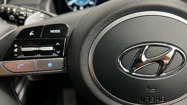 Hyundai TUCSON 1.6 h T-GDi Premium SUV 5dr Petrol Hybrid Auto Euro 6 (s/s) (230 ps)
