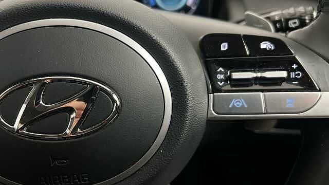 Hyundai TUCSON 1.6 h T-GDi Premium SUV 5dr Petrol Hybrid Auto Euro 6 (s/s) (230 ps)