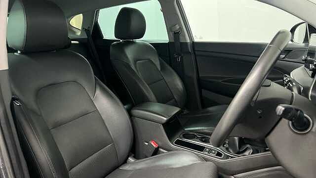 Hyundai TUCSON 1.6 T-GDi Premium SUV 5dr Petrol Manual Euro 6 (s/s) (177 ps)