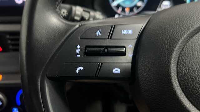 Hyundai I20 1.0 T-GDi MHEV SE Connect Hatchback 5dr Petrol Hybrid Manual Euro 6 (s/s) (100 p Grey