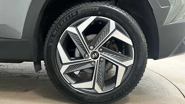 Hyundai TUCSON 1.6 h T-GDi Premium SUV 5dr Petrol Hybrid Auto Euro 6 (s/s) (230 ps)