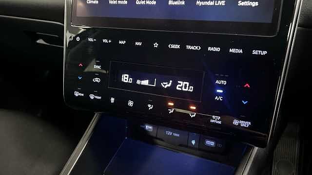 Hyundai TUCSON 1.6 h T-GDi Premium SUV 5dr Petrol Hybrid Auto Euro 6 (s/s) (230 ps)