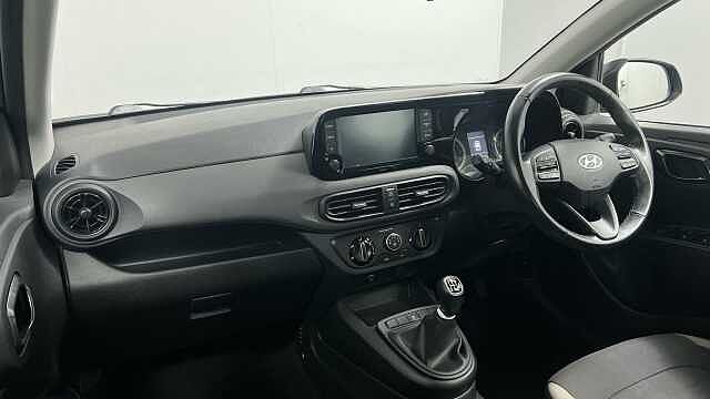 Hyundai i10 1.0 SE Connect Hatchback 5dr Petrol Manual Euro 6 (s/s) (67 ps)