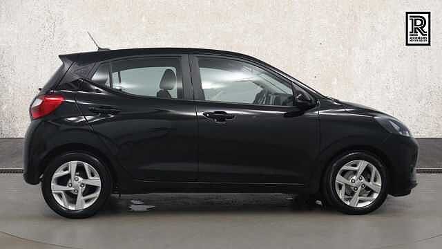 Hyundai i10 1.0 SE Connect Hatchback 5dr Petrol Manual Euro 6 (s/s) (67 ps)