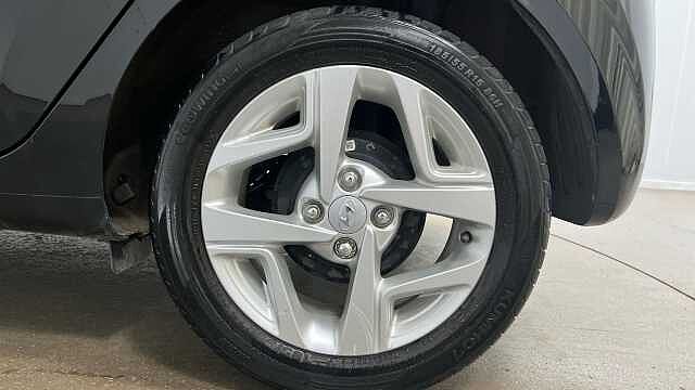Hyundai i10 1.0 SE Connect Hatchback 5dr Petrol Manual Euro 6 (s/s) (67 ps)