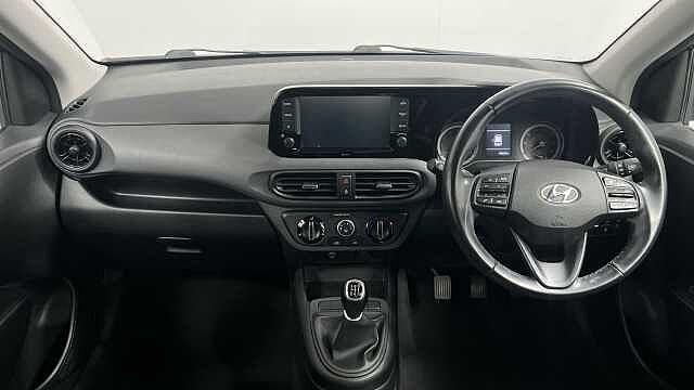 Hyundai i10 1.0 SE Connect Hatchback 5dr Petrol Manual Euro 6 (s/s) (67 ps)