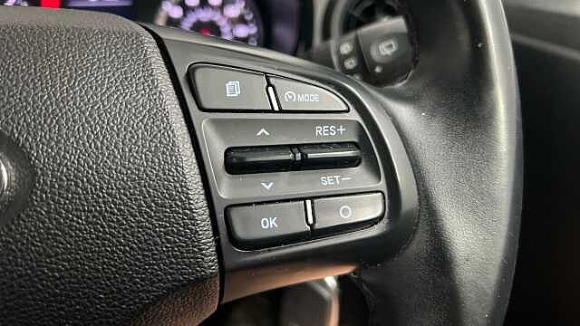 Hyundai i10 1.0 SE Connect Hatchback 5dr Petrol Manual Euro 6 (s/s) (67 ps)