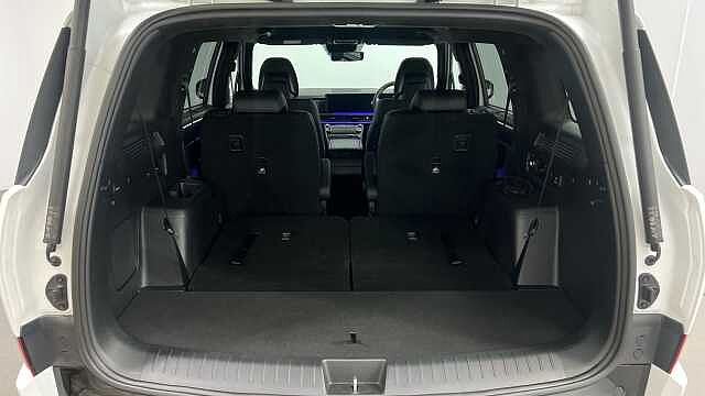 Hyundai Santa Fe 1.6 T-GDi 13.8kWh Calligraphy SUV 5dr Petrol Plug-in Hybrid Auto 4WD Euro 6 (s/s