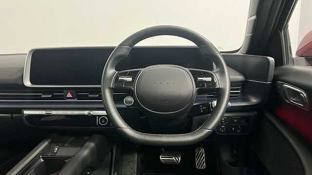 Hyundai IONIQ 6 77.4kWh Ultimate Saloon 4dr Electric Auto AWD (325 ps)