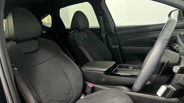 Hyundai TUCSON 1.6T N Line S SUV 5dr Petrol Hybrid Auto Euro 6 (s/s) (239 ps)