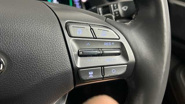 Hyundai IONIQ 1.6 h-GDi 8.9kWh Premium SE Hatchback 5dr Petrol Plug-in Hybrid DCT Euro 6 (s/s) Grey