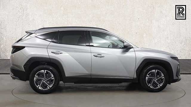 Hyundai TUCSON 1.6 T-GDi Advance SUV 5dr Petrol Manual Euro 6 (s/s) (160 ps) Silver