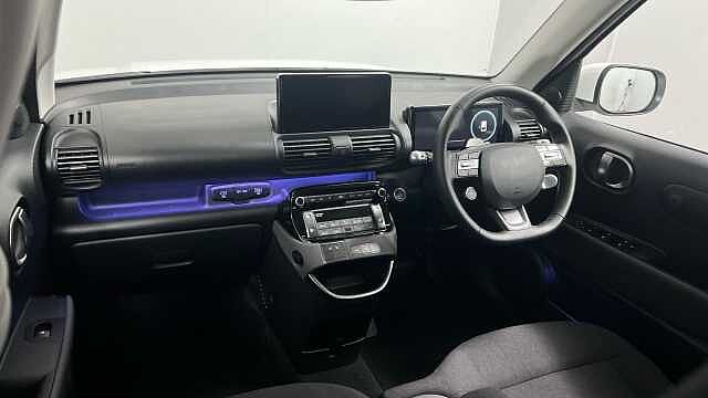 Hyundai INSTER Long Range 49kWh 02 SUV 5dr Electric Auto (115 ps) Atlas White