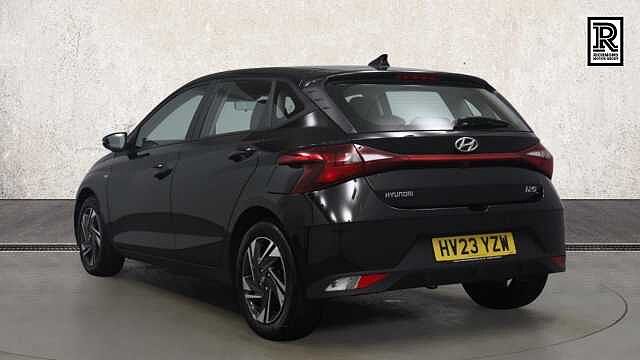 Hyundai I20 1.0 T-GDi MHEV SE Connect Hatchback 5dr Petrol Hybrid Manual Euro 6 (s/s) (100 p Black