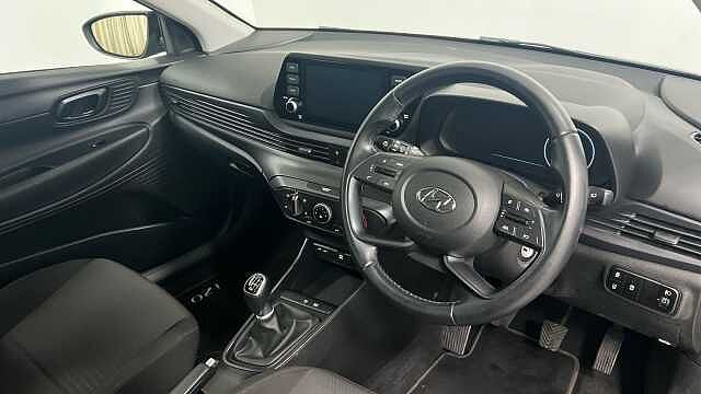 Hyundai I20 1.0 T-GDi MHEV SE Connect Hatchback 5dr Petrol Hybrid Manual Euro 6 (s/s) (100 p Black