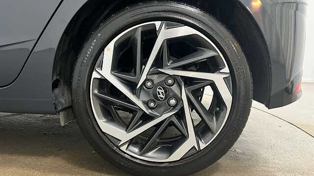 Hyundai I20 1.0 T-GDi MHEV Premium Hatchback 5dr Petrol Hybrid Manual Euro 6 (s/s) (100 ps) Aurora Grey