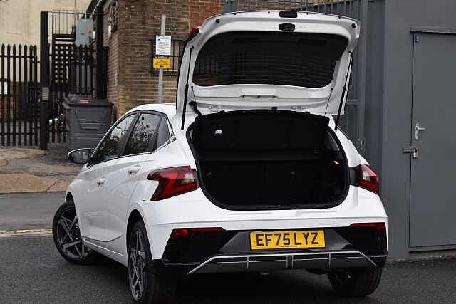 Hyundai i20 1.0T GDi 90 Tech Line 5dr DCT