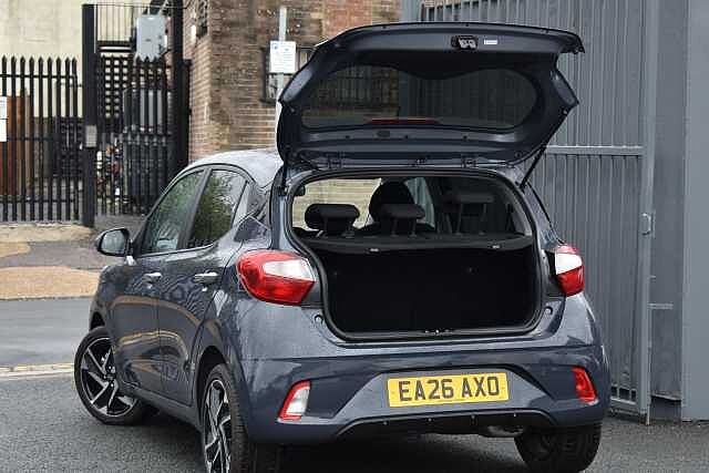 Hyundai i10 1.2 [79] Premium 5dr Auto [Nav]