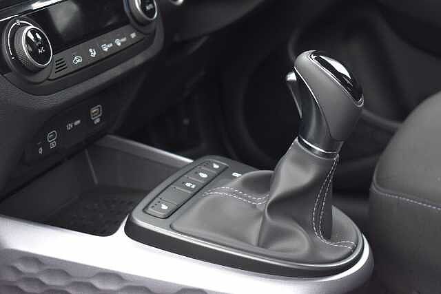 Hyundai i10 1.2 [79] Premium 5dr Auto [Nav]