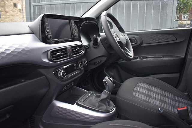 Hyundai i10 1.2 [79] Premium 5dr Auto [Nav]