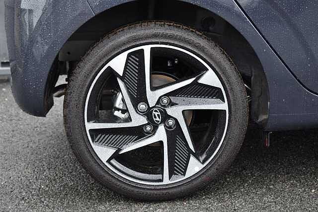 Hyundai i10 1.2 [79] Premium 5dr Auto [Nav]