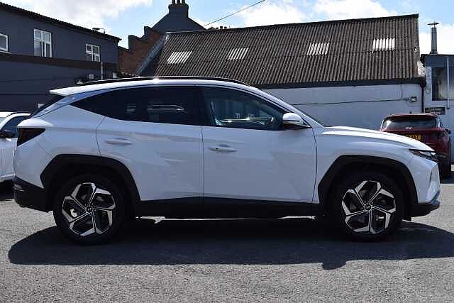 Hyundai TUCSON 1.6 TGDi Hybrid 230 Premium 5dr 2WD Auto