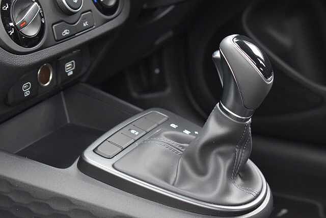 Hyundai i10 1.0 [63] Advance 5dr Auto [Nav]