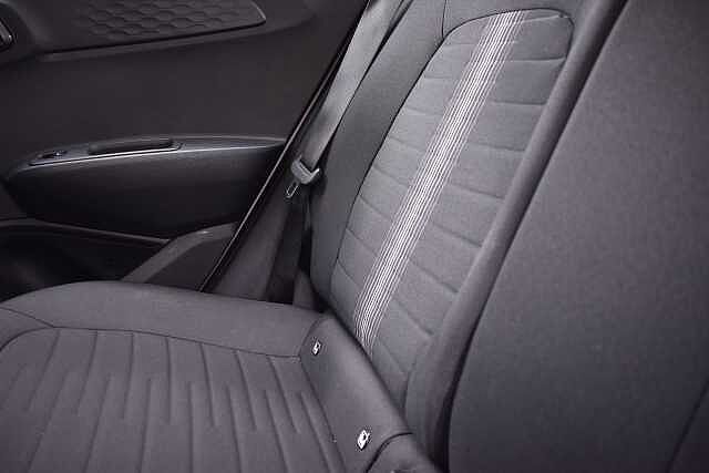 Hyundai i10 1.0 [63] Advance 5dr Auto [Nav]