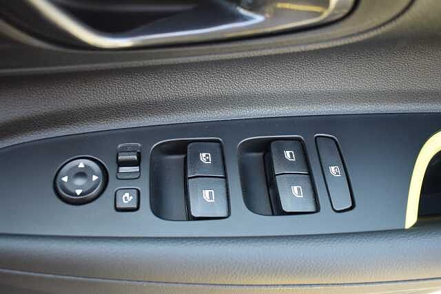 Hyundai i20 1.0T GDi 90 Tech Line 5dr DCT