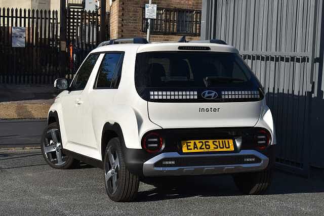 Hyundai INSTER 85kW 02 49kWh 5dr Auto Beige