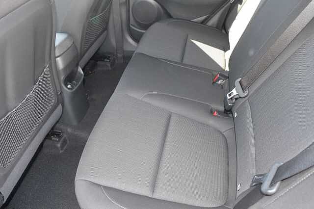 Hyundai KONA 1.6 GDi Hybrid Premium 5dr DCT Grey