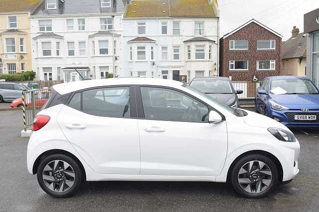 Hyundai i10 1.2 Advance 5dr