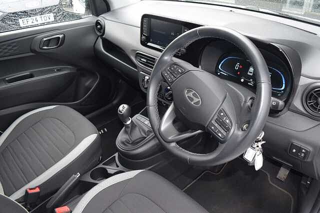 Hyundai i10 1.2 Advance 5dr