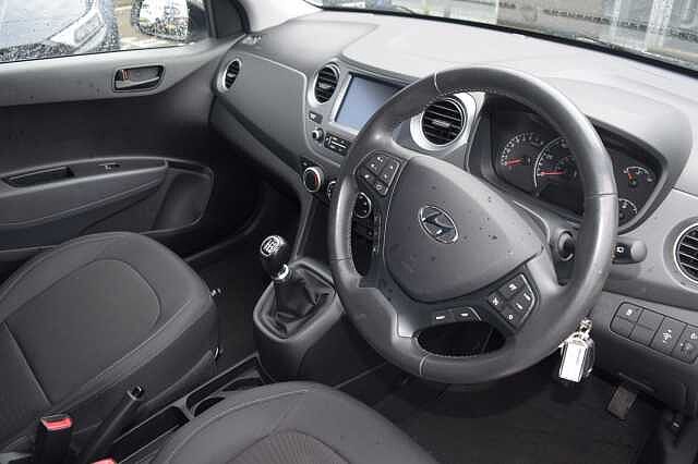 Hyundai i10 1.0 Play 5dr