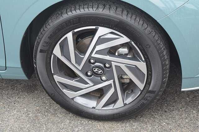 Hyundai i20 1.0T GDi Advance 5dr