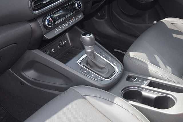 Hyundai KONA 1.6 GDi Hybrid Ultimate 5dr DCT