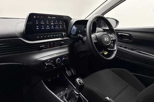 Hyundai BAYON 1.0 TGDi Advance 5dr Atlas White