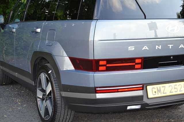 Hyundai SANTA FE 1.6 TGDi Hybrid Ultimate 5dr 4WD Auto