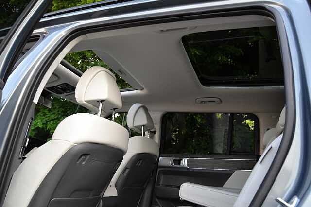 Hyundai SANTA FE 1.6 TGDi Hybrid Ultimate 5dr 4WD Auto