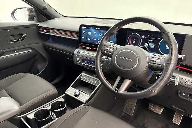 Hyundai KONA 1.6 Hybrid 129 N Line 5dr DCT Abyss Black