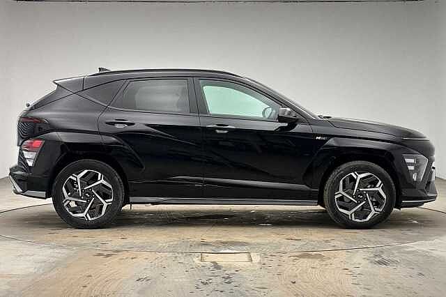 Hyundai KONA 1.6 Hybrid 129 N Line 5dr DCT Abyss Black