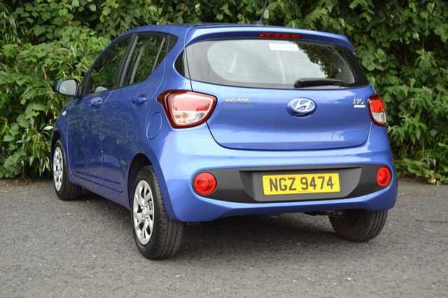 Hyundai I10 1.0 SE IMMACULATE CONDITION ONLY 14,888 MILES Champion Blue