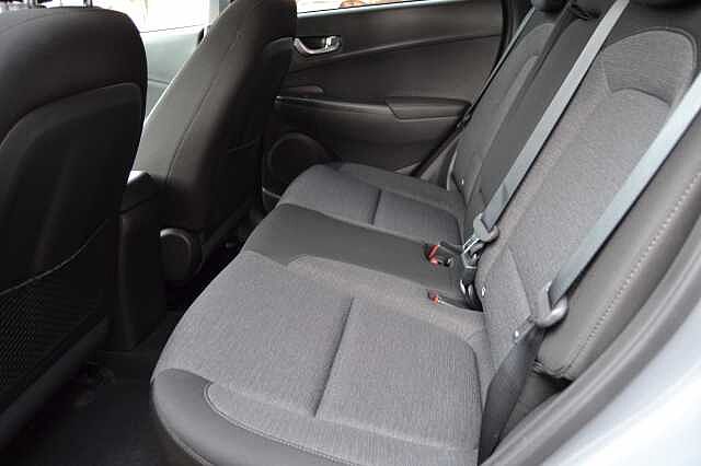 Hyundai KONA 39KWH PREMIUM AUTO, FIRST CLASS EXAMPLE OF THIS BEST SELLER, ONLY 16,483 MILES Grey