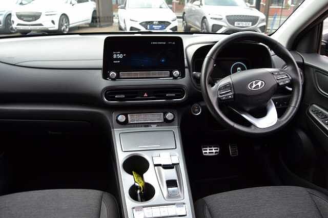 Hyundai KONA 39KWH PREMIUM AUTO, FIRST CLASS EXAMPLE OF THIS BEST SELLER, ONLY 16,483 MILES Grey