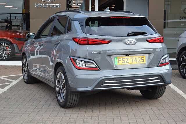 Hyundai KONA 39KWH PREMIUM AUTO, FIRST CLASS EXAMPLE OF THIS BEST SELLER, ONLY 16,483 MILES Grey